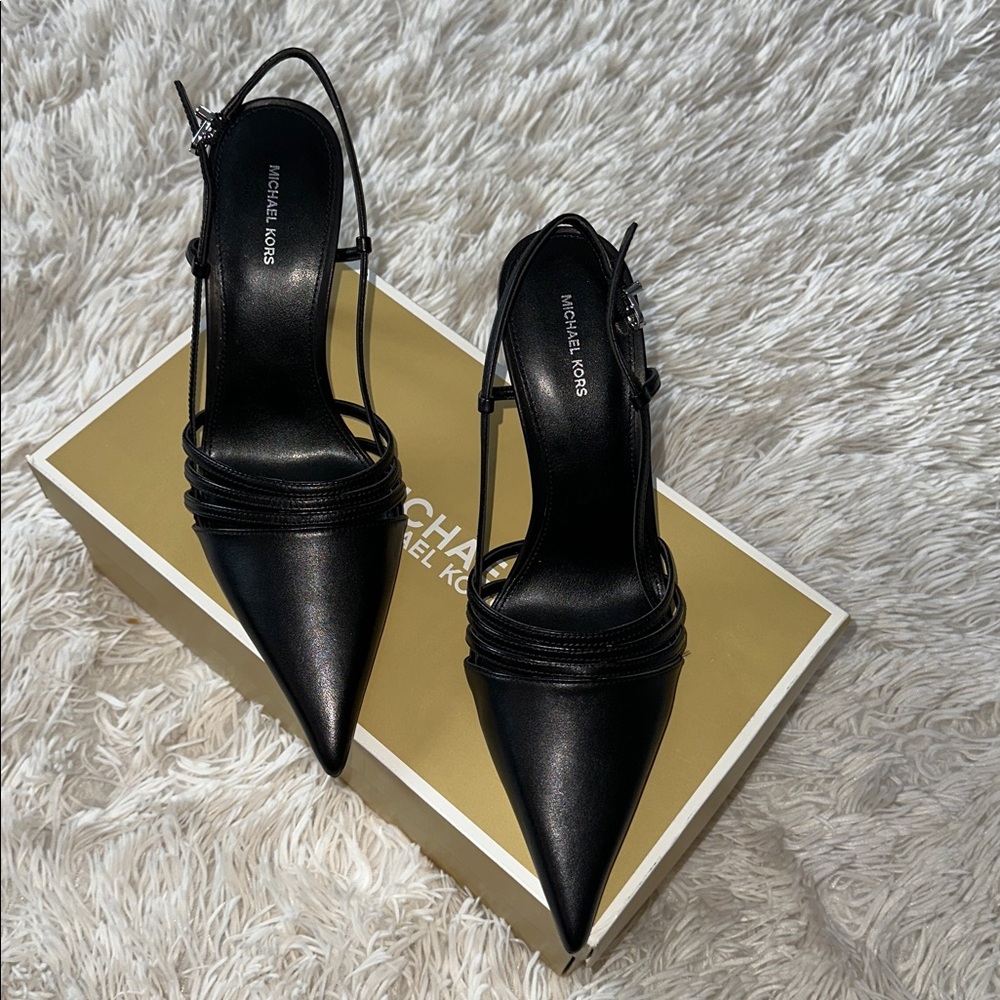 Michael Kors Black Pointed Heels